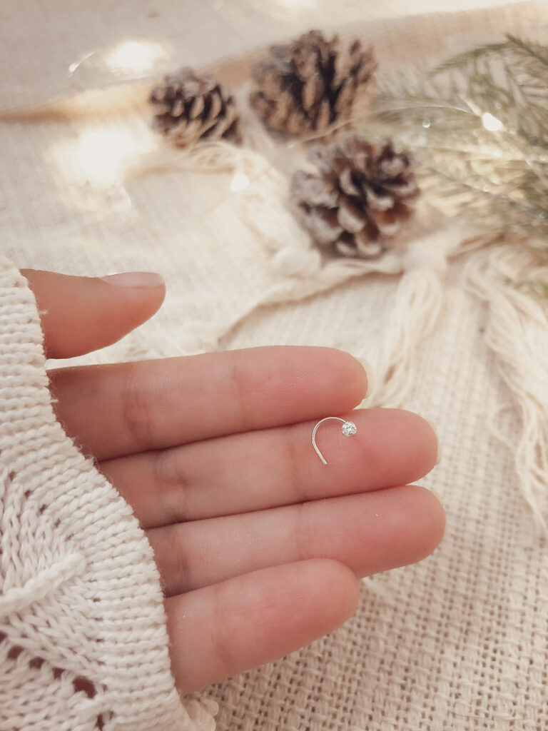 Piercing de Nariz Ponto de Luz