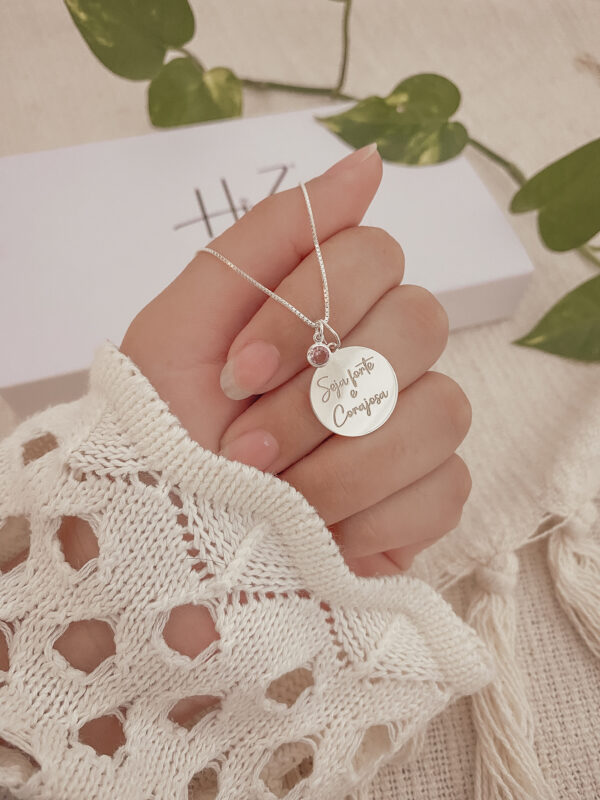 Colar Seja Forte e Corajosa