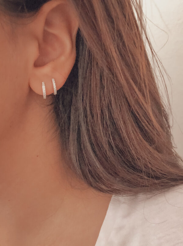 Duplinha argola cravejada