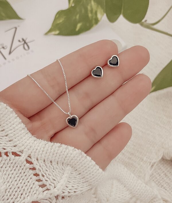 Conjunto Coração Preto